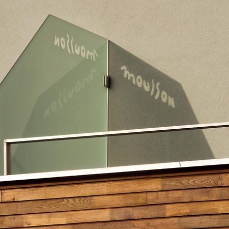 Hotel Mousson Michalovce Exterior foto